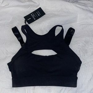 NVGTN sports bra